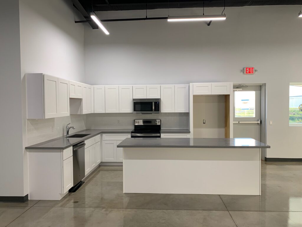 Aviation Hangar Builder